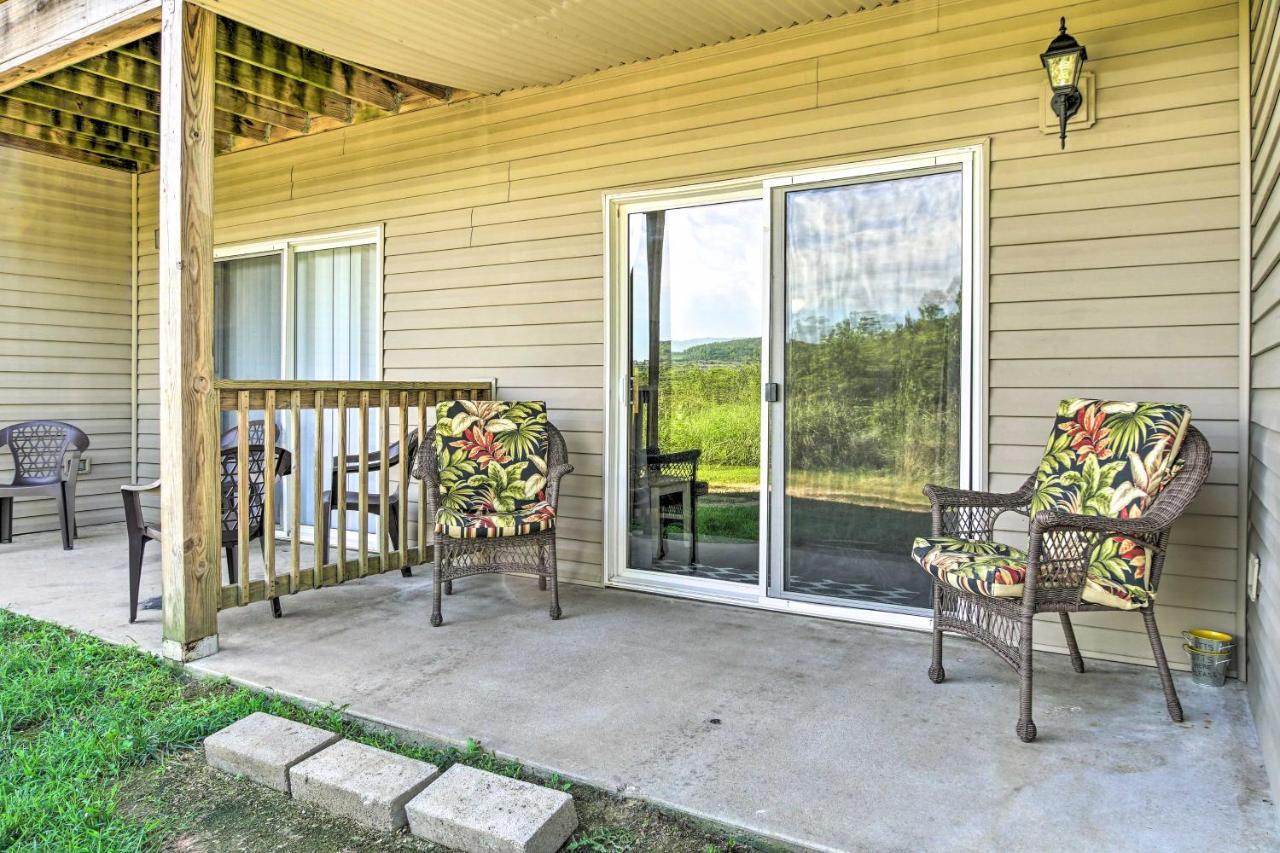Cozy Condo With Pool Access, 5 Mi To Table Rock Lake Branson Buitenkant foto