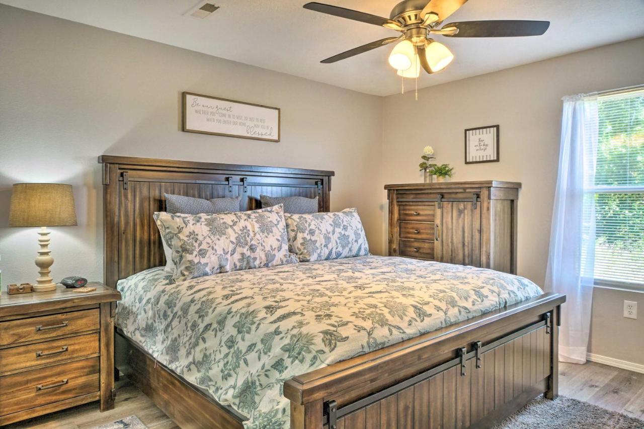 Cozy Condo With Pool Access, 5 Mi To Table Rock Lake Branson Buitenkant foto